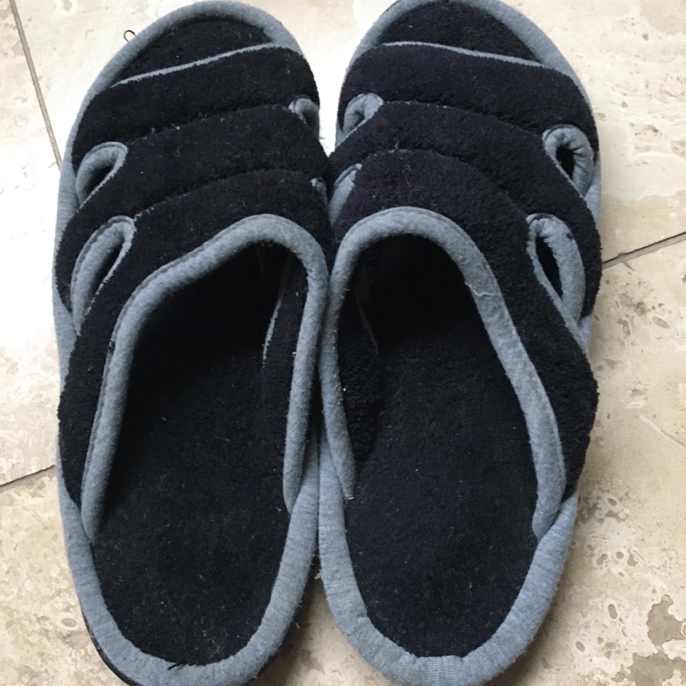 Indoor Cushioned Slippers